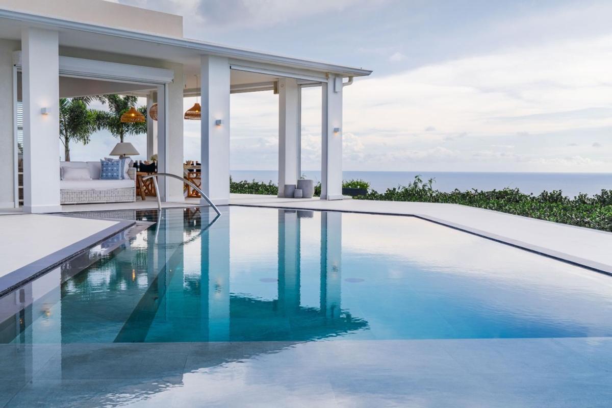 Incredible Views Of Sea From The Pool - Cool Breeze Villa Saint James Room photo